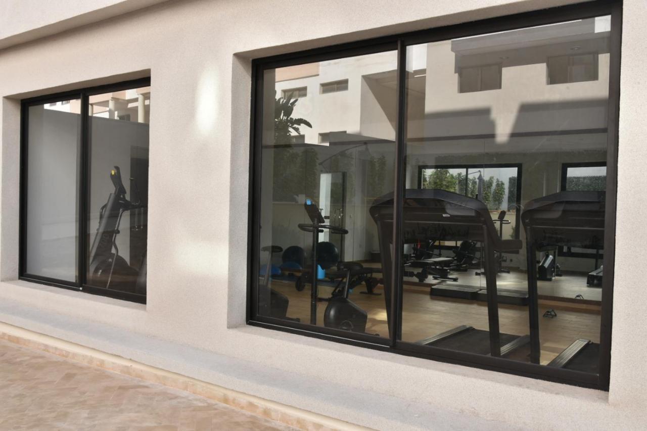 Lovely Apartment With Pool & Gym Kenitra Exterior photo