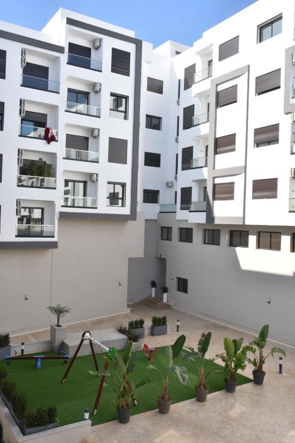 Lovely Apartment With Pool & Gym Kenitra Exterior photo